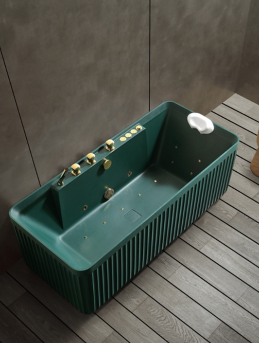 Luxury Whirlpool Massage Bathtub – Freestanding Spa Experience